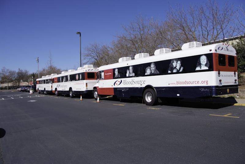 American River College gives blood