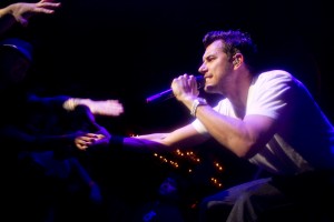 311 lead singer Nick Hexum reaches out to a sold-out crowd on March 7 but fails to connect.