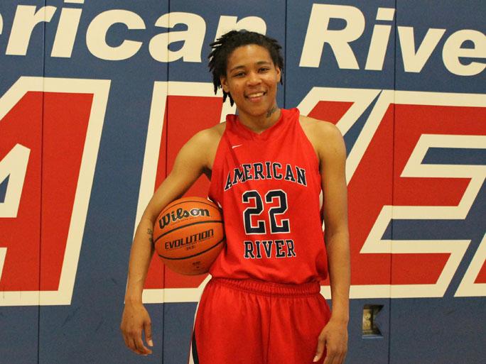 Eunique Hopkins, freshman guard for American River who’s been playing basketball since she was nine, now leads the state of California in steals per game with 5.5. (Photo by Stephanie Lee)