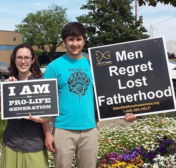 Students For Life participate in the 40 Days For Life