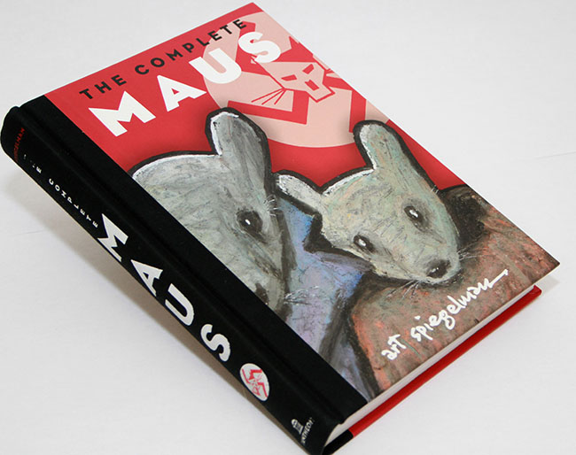 “Maus”, a Pulitzer Prize winning graphic novel which depicts a cartoonist’s attempt to retell his father’s story of how he survived the Holocaust and their difficult relationship, was featured in an Honor Reads discussion on campus Sept. 5. (Photo by Joseph Daniels)