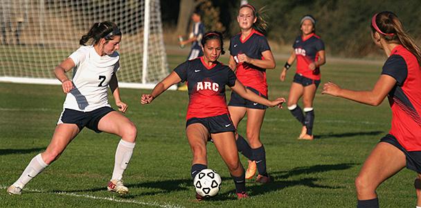 ARC’s Beavers shuffle through SRJC’s Bear Cubs.