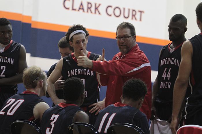 Men’s basketball reaches playoffs, will host play-in game against Foothill College Wednesday
