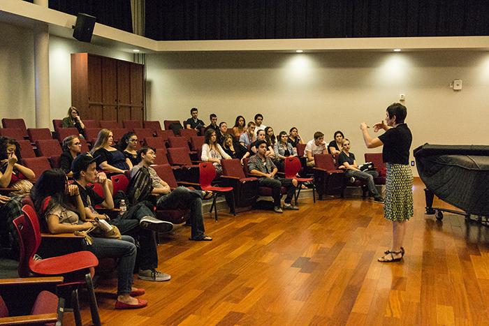 Professor Catherine Fagiolo gives a lecture to American River College students during a voice clinic. The voice clinic was a workshop that featured an expert singer teaching students how to perform in front of an audience. (Photo by Joe Padilla) 