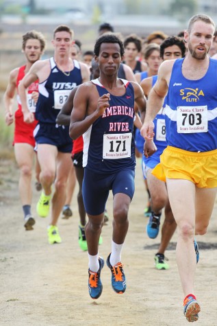 ARC cross-country runner Abdul Hamid runs with the pack in the Santa Clara Bronco Invitational. ARC ran with multiple Division I teams at the event and finished 15th beating both UC Davis and Sacramento State.