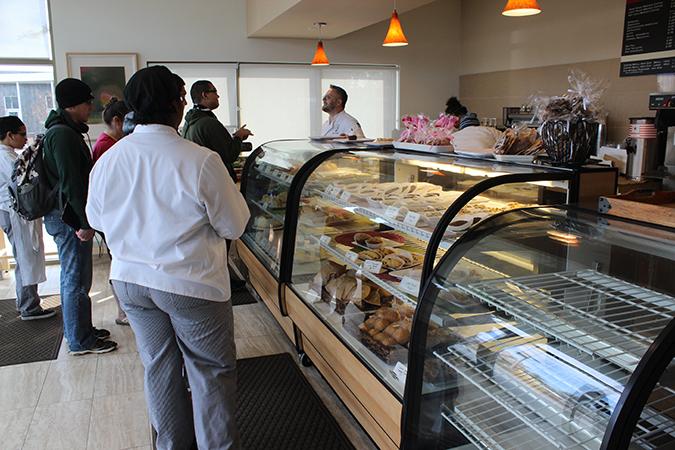 Students line up for the opening of the Oak Cafe Bakery. The cafe is open Wednesday through Friday from 8 a.m. to 2:30 p.m. (Photo by Timothy Lipuma)