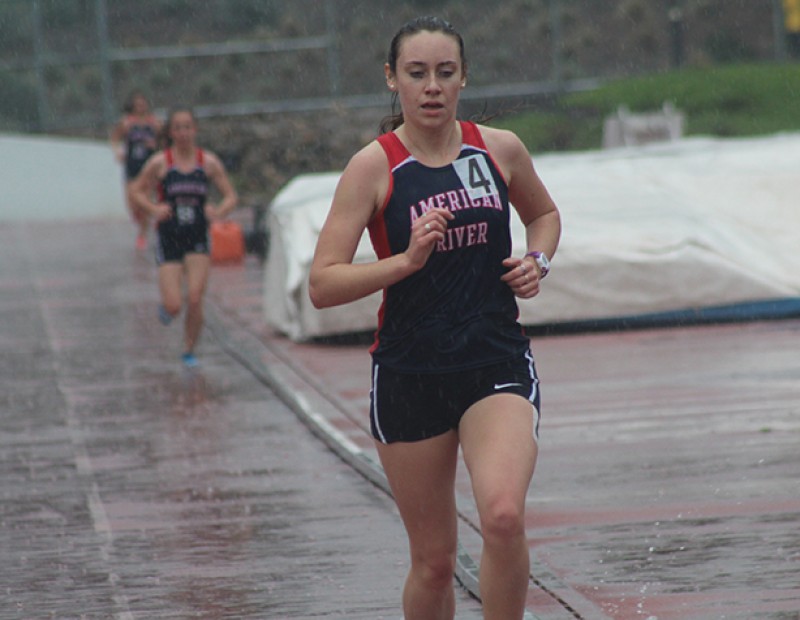 American River College runner Jaclyn Leduc competes in the women’s 5000 meter run during the 31st annual Beaver Relays on March 4, 2016 at ARC. Leduc finished 2nd in the event. (Photo by Robert Hansen)