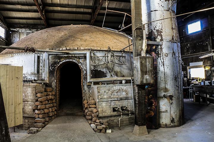 One of the kilns that has serviced the Panama Art Factory for over a 100 years. (Photo by Luis Gael Jimenez)