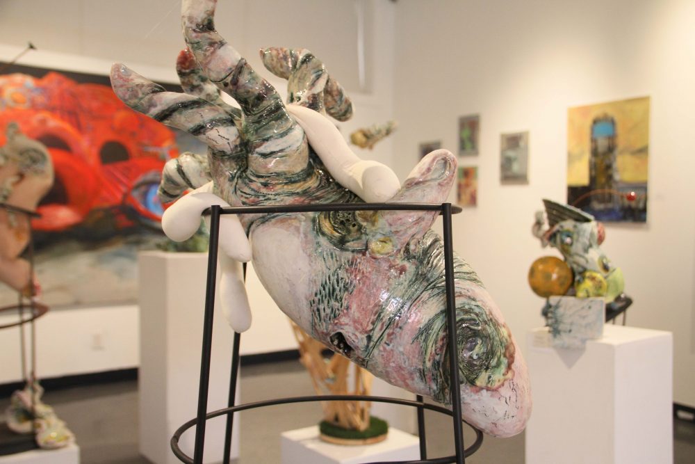 Abstract sculptures and painting pieces by artists 
Linda Fitz Gibbon and Ken Hendrickson were hosted in the Kaneko Gallery reception on Nov. 1. 
(photo by Lidiya Grib)