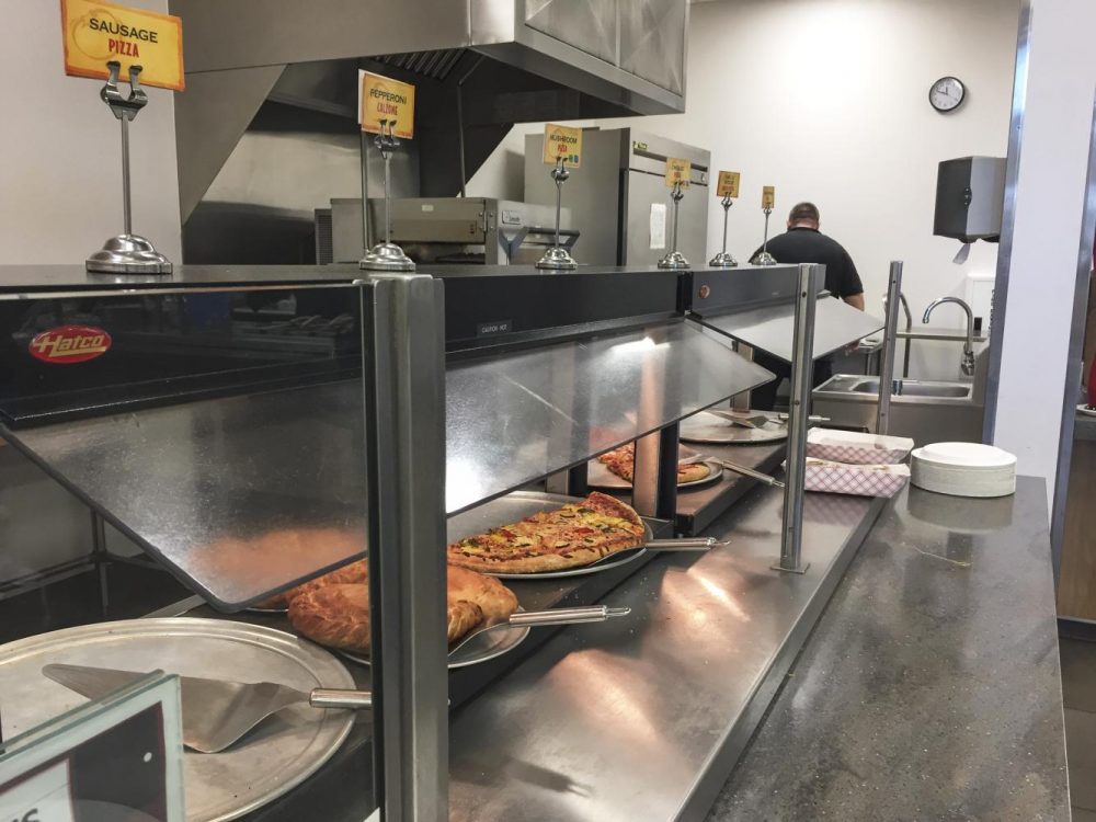 American River College’s cafeteria doesn’t offer culinary choices for students with limited diets. (Photo by Lily Rodriguez Drake)