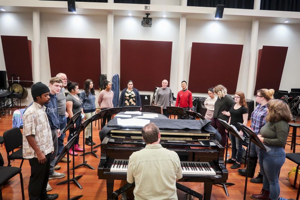 Vocal jazz professor Art Lapierre teaches his beginning vocal ensemble class at American River College on Jan. 22 in Sacramento, California. (Photo by Alondra Botello)