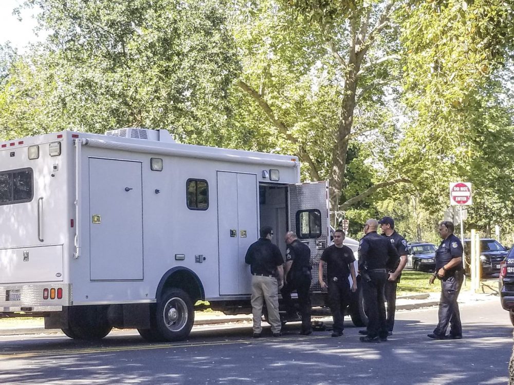 Members of the Sacramento County Sheriffs Explosive Ordinance Detail enter their vehicle on May 5, 2018. The officers were dispatched to William Land Park after reports of an object that appeared to be a pipe bomb. The suspicious metal rod was found to be safe after the EOD Unit took X-rays. (Photo by Luis Gael Jimenez)