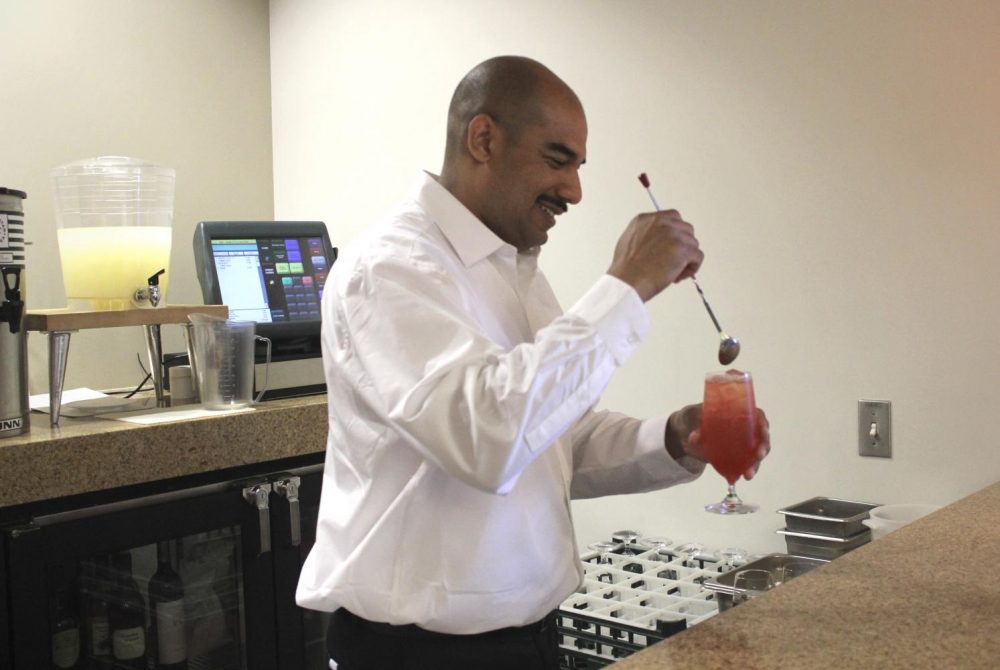 Phillip Bailey, a student in the Culinary Arts and Hospitality Management program, prepares Italian soda during a demonstration for reporters from the Current at the Oak Cafés fall grand opening on Sept. 19, 2018 at American River College. The two non-alcoholic beverages are strawberry and cranapple lime, made with syrups that are prepared by students fresh each week. (Photo by Hannah Yates)