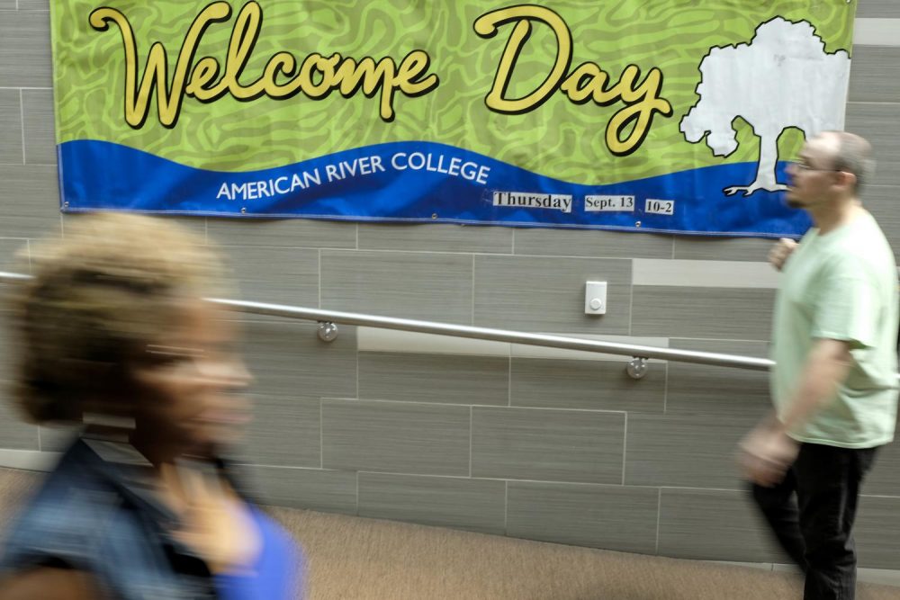 A Welcome Day banner hangs in the Student Center informing students about the upcoming event at American River College on Sept. 10 2018. (Photo by Patrick Hyun Wilson)