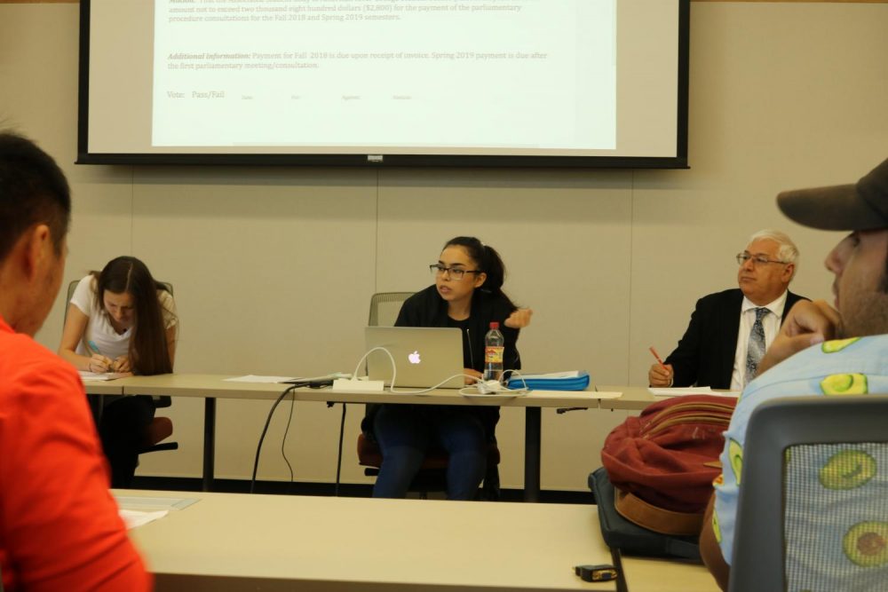 Associate Student Body President Rebeca Rio-Chavez runs the ASB meeting on Oct. 12, 2018. (Photo by Breawna Maynard)