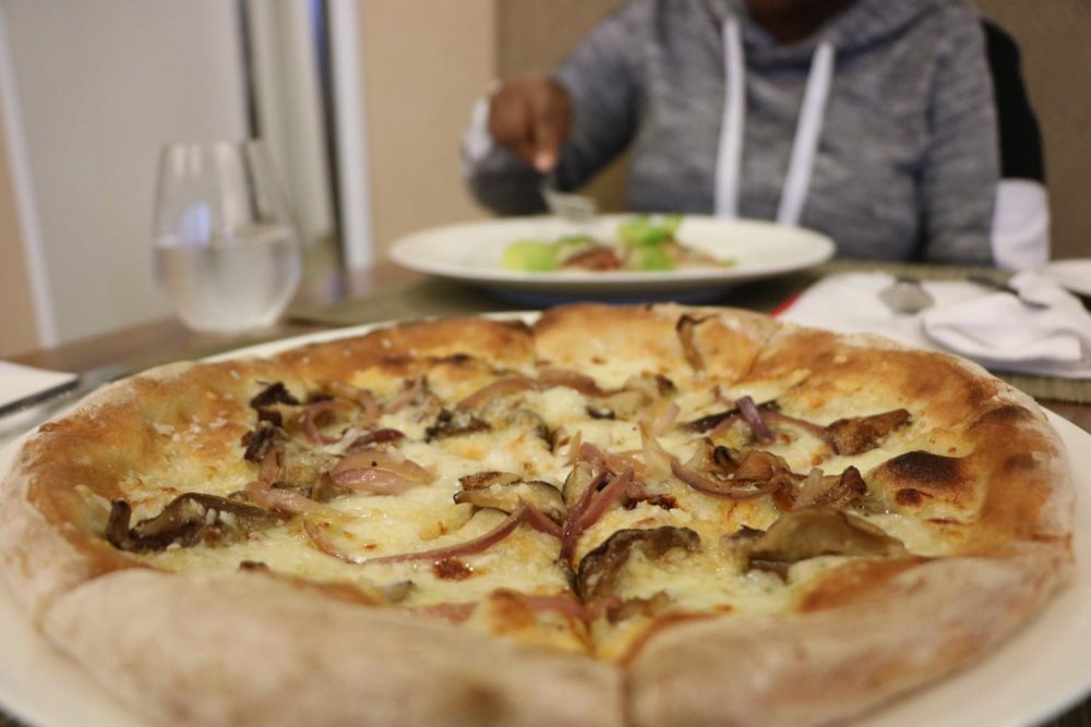 Main Entree wild Mushroom pizza served at the Oak Cafe on Dec 4, 2019. (Photo by Colin Bartley)