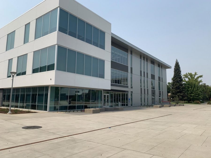 American River College started construction on its Science Technology Engineering Mathematics (STEM) building in 2018.  Now, after nearly two years, construction crews completed the building in August, according to Michael Klingman, Flint Project Manager. 

Klingman adds that there are still fill adjustments that need to be made on the inside of the building. 
“We’re still working through the punch and commissioning items,” Kingman said. 

The facility was scheduled to open at the start of the fall semester, but with all the COVID-19 setbacks, the opening of the new STEM building has been postponed until further notice. (Photo by Emily Mello) 

