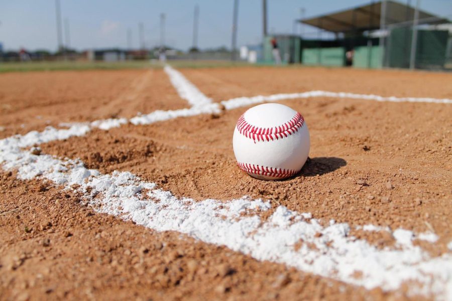 Baseball has numerous unwritten rules such as not running up the score, excessively celebrating, bat flipping after home runs and more. These rules still cause controversy today and should be changed to help baseball grow. (Photo via Pixabay)