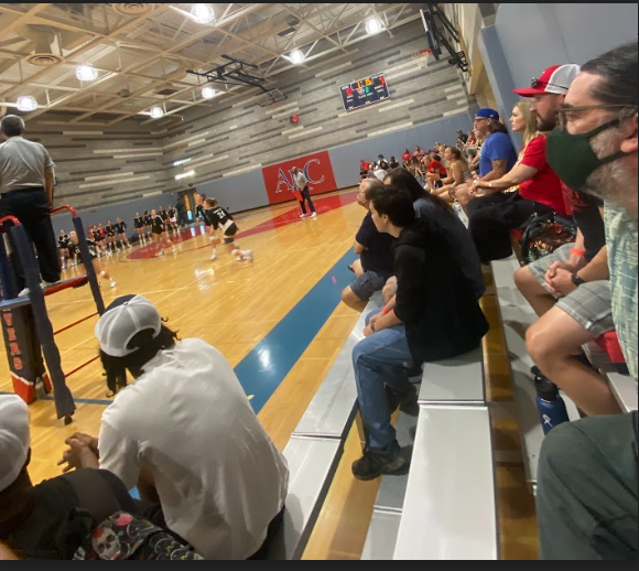 Fans watch the volleyball game against Fresno City Junior College on Sept. 2 at American River College. (Photo by Carla Montaruli)