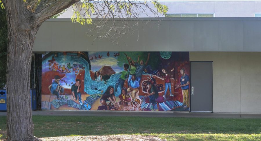 Mural at the Learning Resource Center at the main campus of American River College. (Photo by Lorraine Barron)
