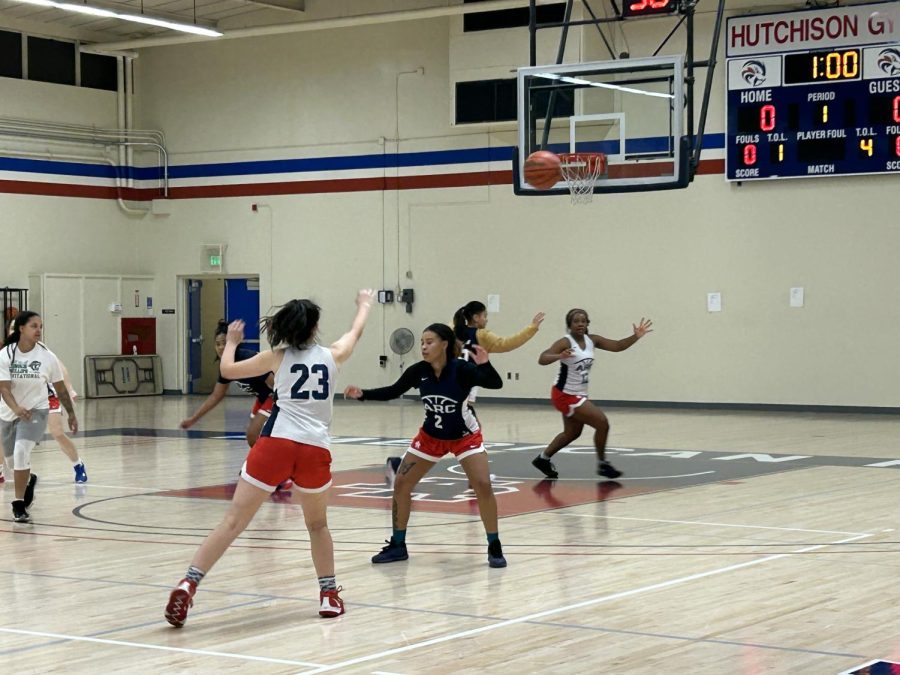 Jorie Keitges and Tamai Mancuso, on the American River College womens basketball team, hone their skills during practice, Nov. 17.