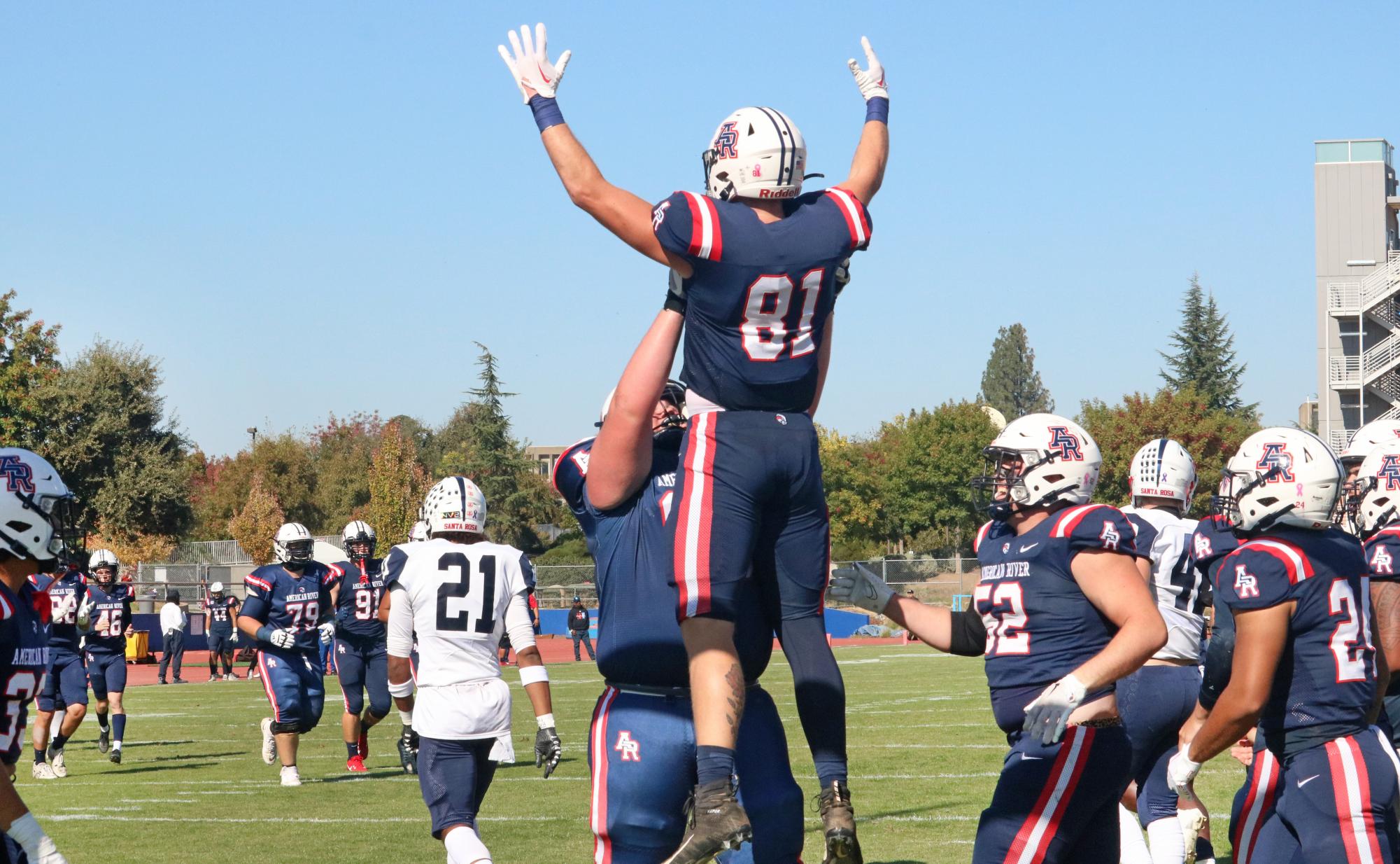 Tight end Seth Bozzi, among others, allowed American River to get in front quickly and never look back in their 54-16 home victory on Oct. 28. (Photo by Joseph Bianchini)